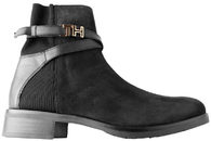 salg af TOMMY HILFIGER TH HARDWARE SUEDE FLAT BOOTIE BLACK